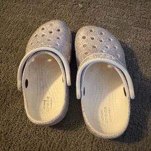 CROCS Kids Silver Sparkle Slippers